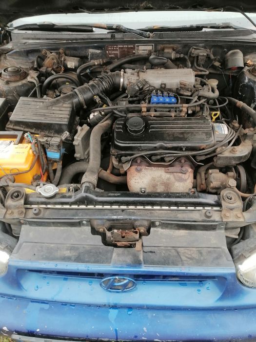 Хундай елантра 1995 року j1