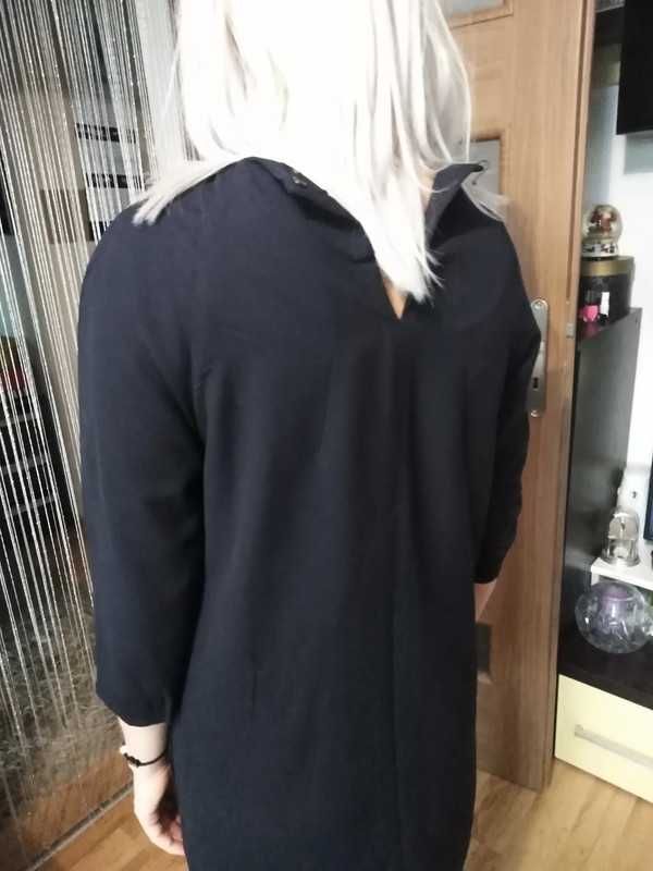 Prawie nowa sukienka " Massimo Dutti " r. 36