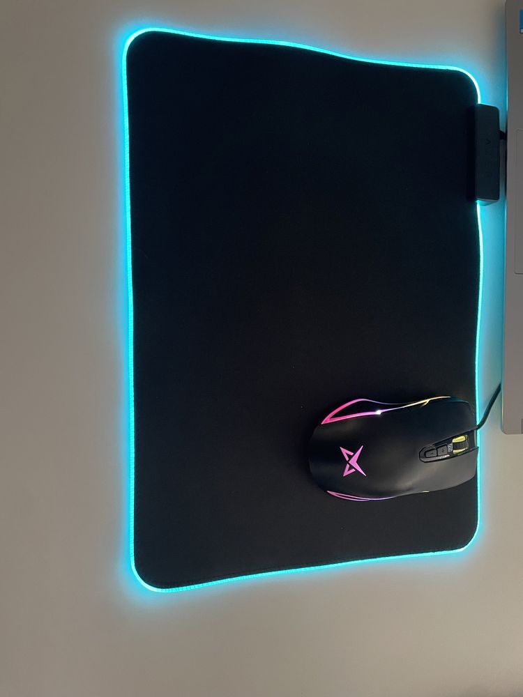 Tapete gaming como novo