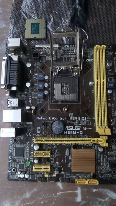 Материнська плата Asus H81M-D під Intel s1150 core 3-7 покоління,DDR 3