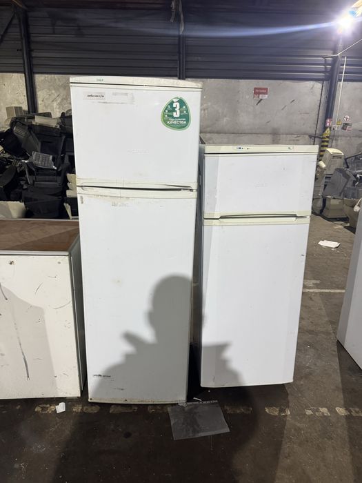 Продам холодильники