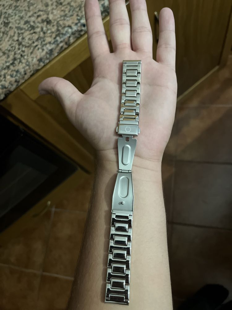 Smartwatch one.