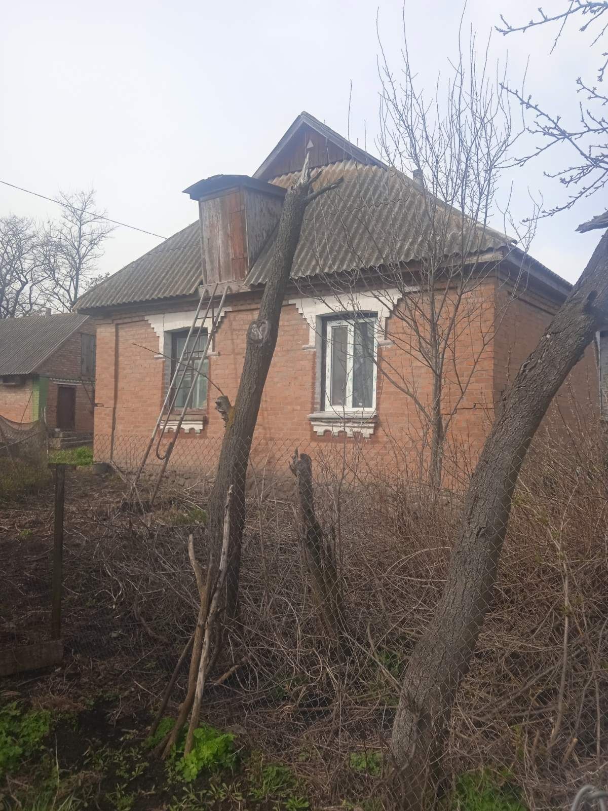 Продаж будинку в с. Лозувата
