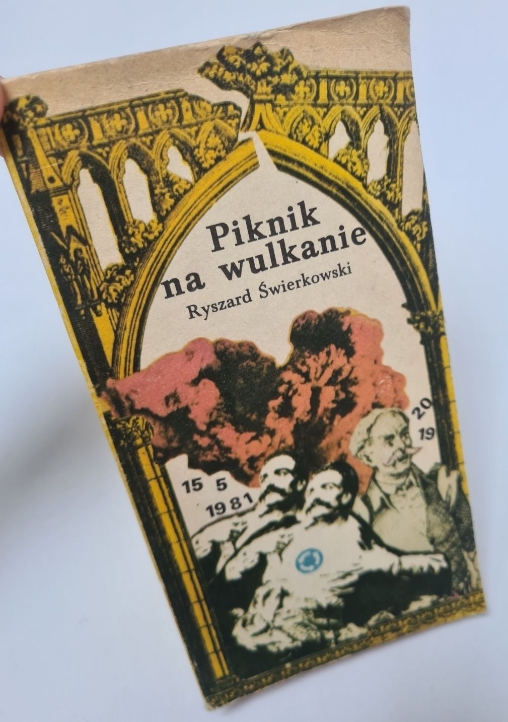 Piknik na wulkanie - Ryszard Świerkowski