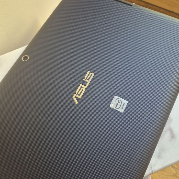 Планшет ASUS на запчастини