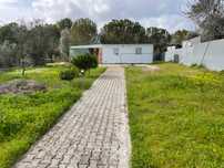 Terreno com casa modular