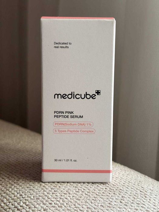 Medicube PDRN Pink Peptide Serum