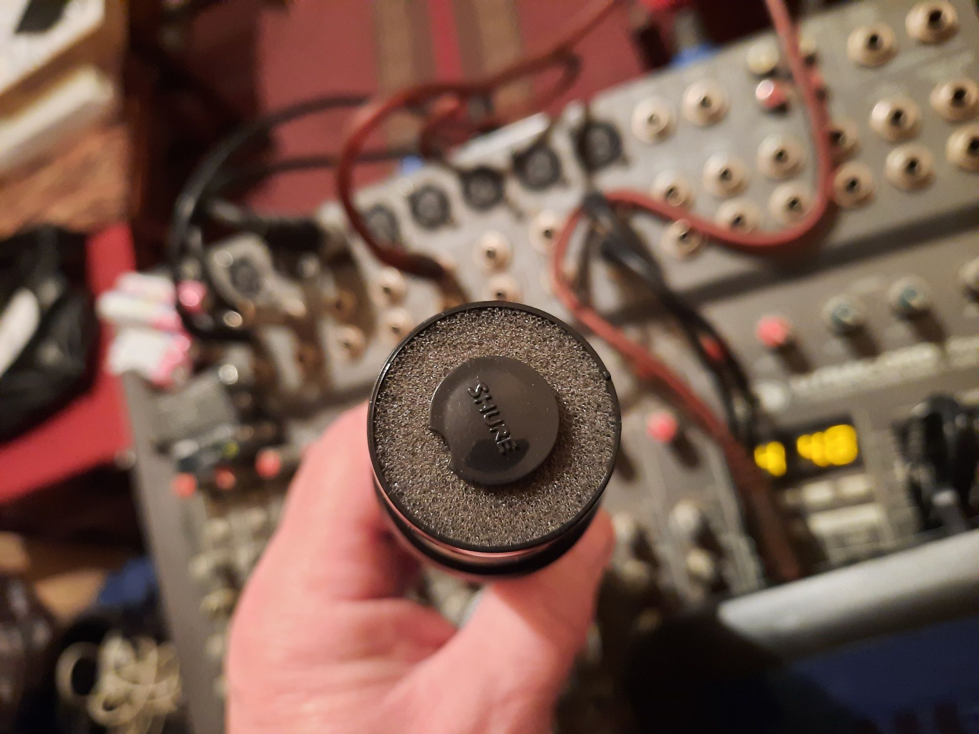 Професійна бездротова система SHURE BLX24 Beta SM58