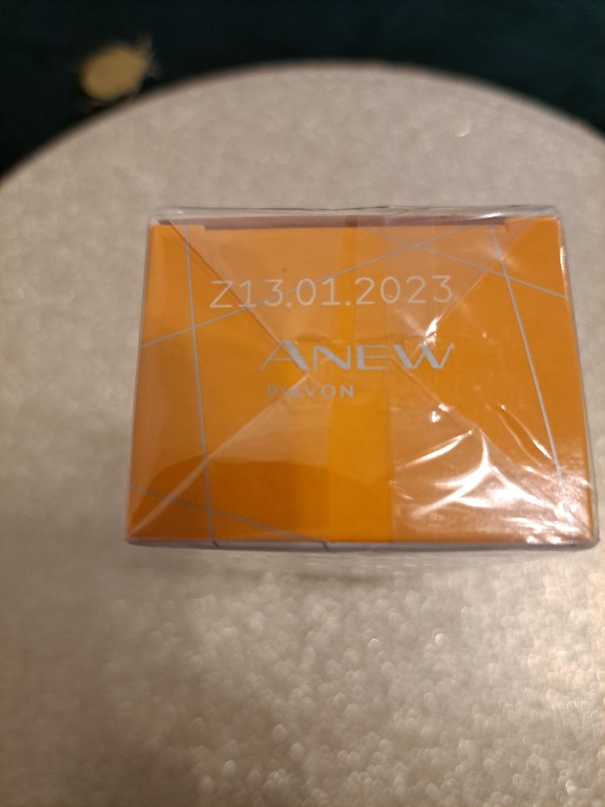 Avon mikrodermabrazja z witaminą C