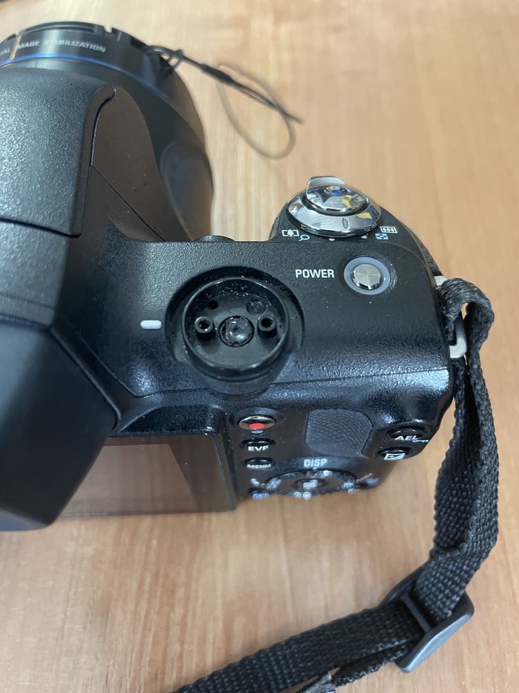 Aparat Samsung WB5000