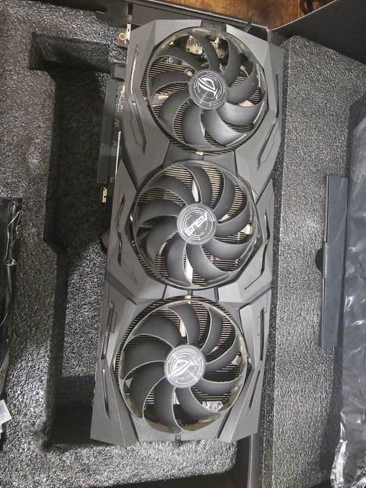 Відеокарта Radeon RX5700xt