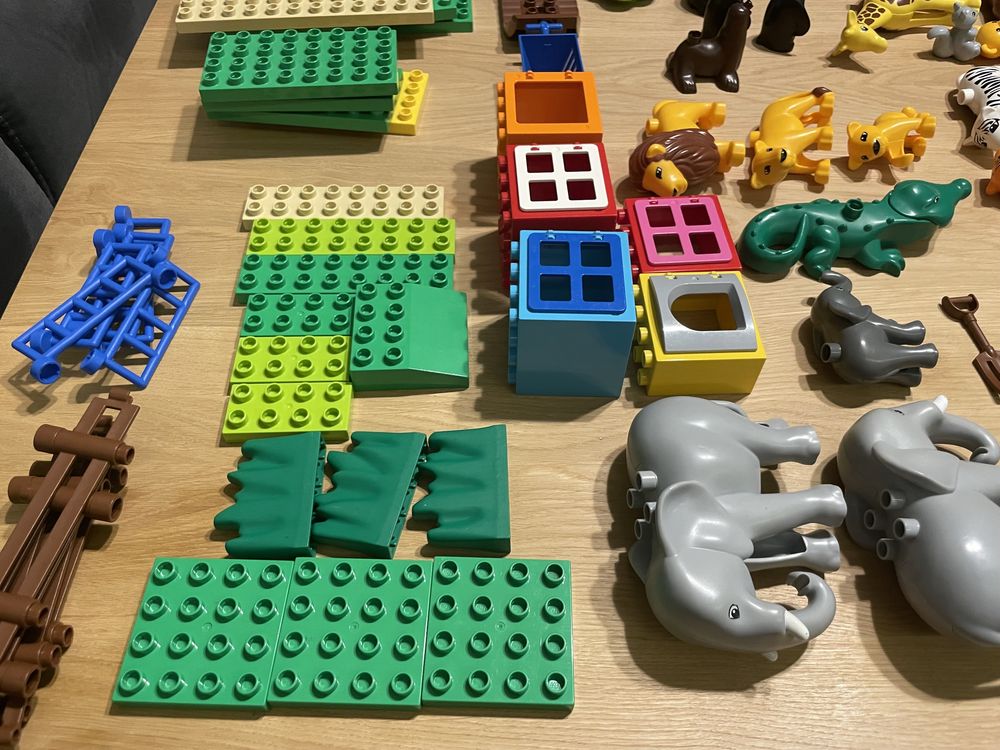 LEGO Duplo ZOO, zwierzęta dzikie i lasu, samolot, stan super