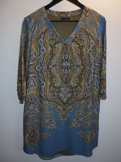 Vestidos Massimo Dutti (cada)