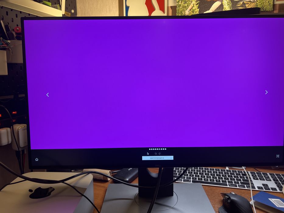 Продам монитор 4K DellU2718Q
