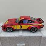Miniatura Porsche 934 RSR #9 MOMO 6h Silverstone 1977 EXOTO 1:18