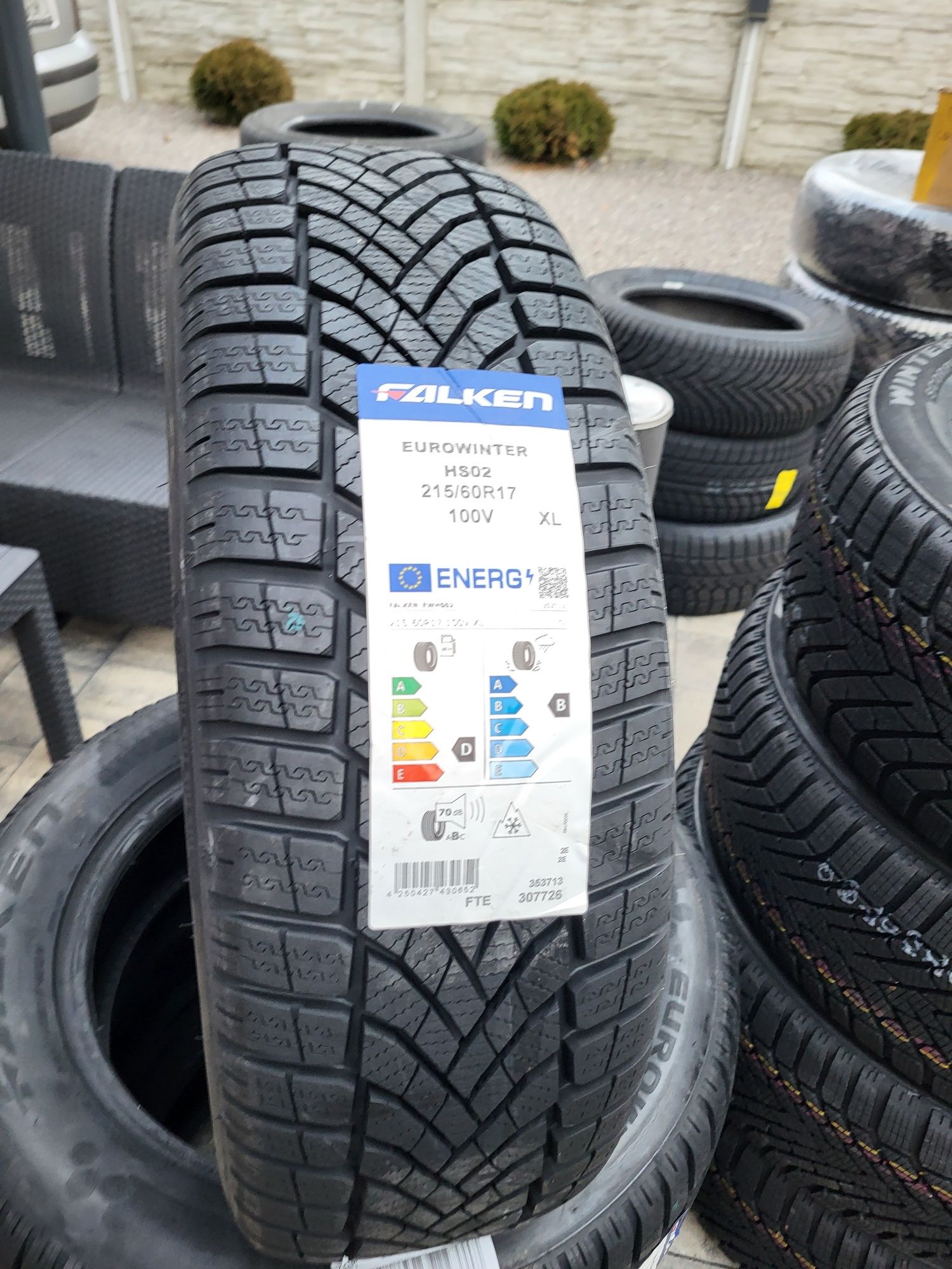 2024r Opony zimowe 215/60R17 100V XL Falken HS02 Eurowinter Montaż FV!