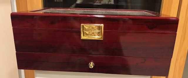 Organizador joias em madeira tipo pau ferro