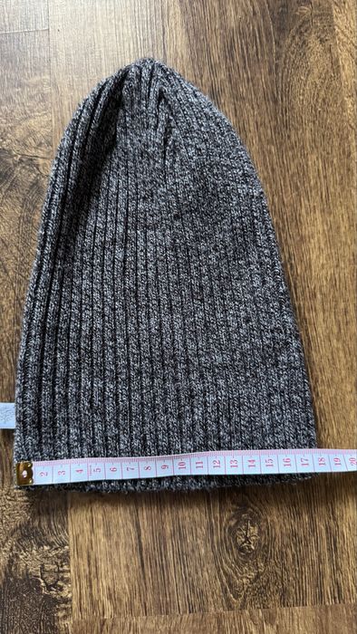 Шапка сіра синя