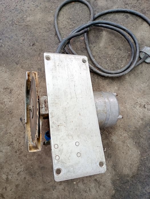 Електро циркулярна 380в