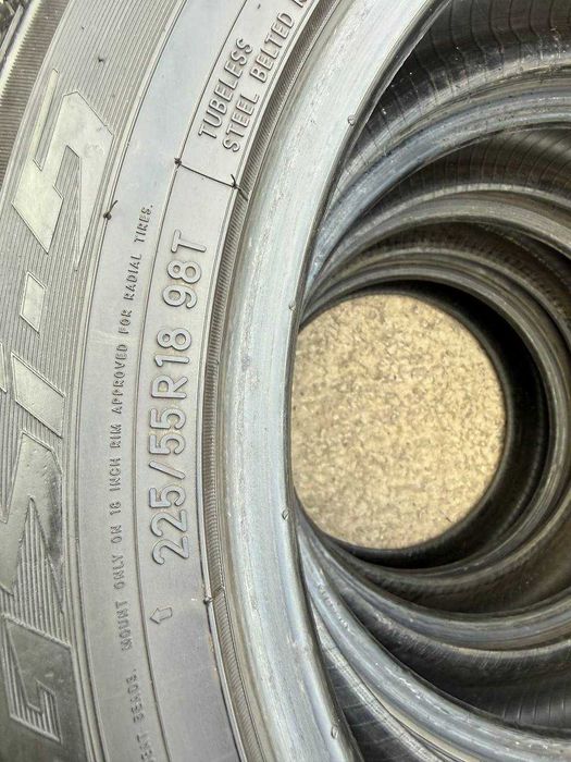 Шини Б/У 225/55 R18 Toyo