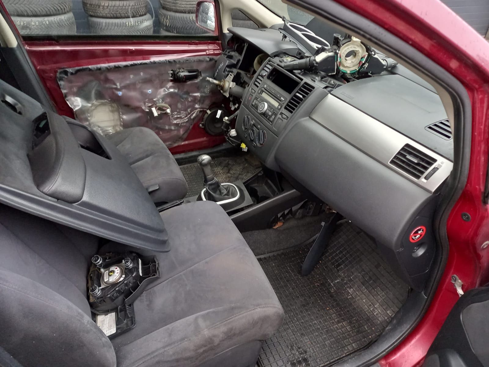 Nissan Tiida części drzwi klapa