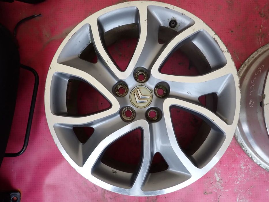 KOMPLET ALUFELG CITROEN C5 225/55 R18 Z 2 OPONAMI  ET33