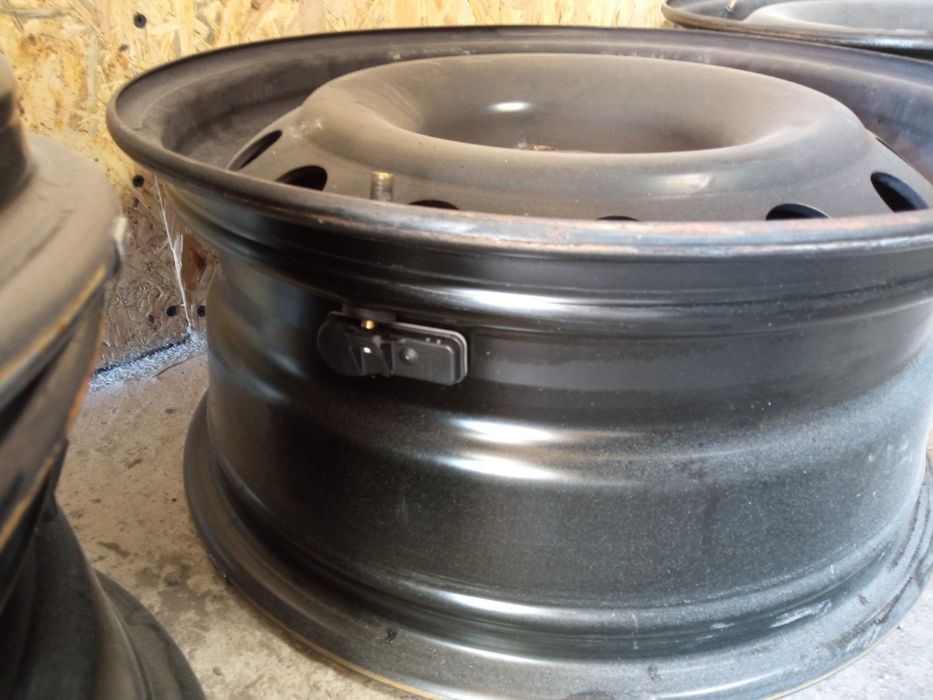 Felgi r16 fiat peugeot citroen tpms czujniki kołpaki