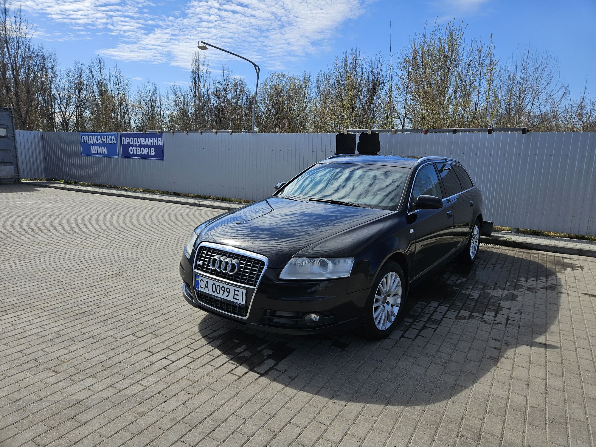 Продам AUDI A6 C6