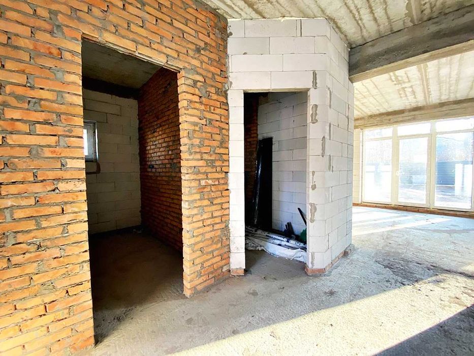 Продам будинок з центральною каналізацією, газом в Лісовій Бучі.