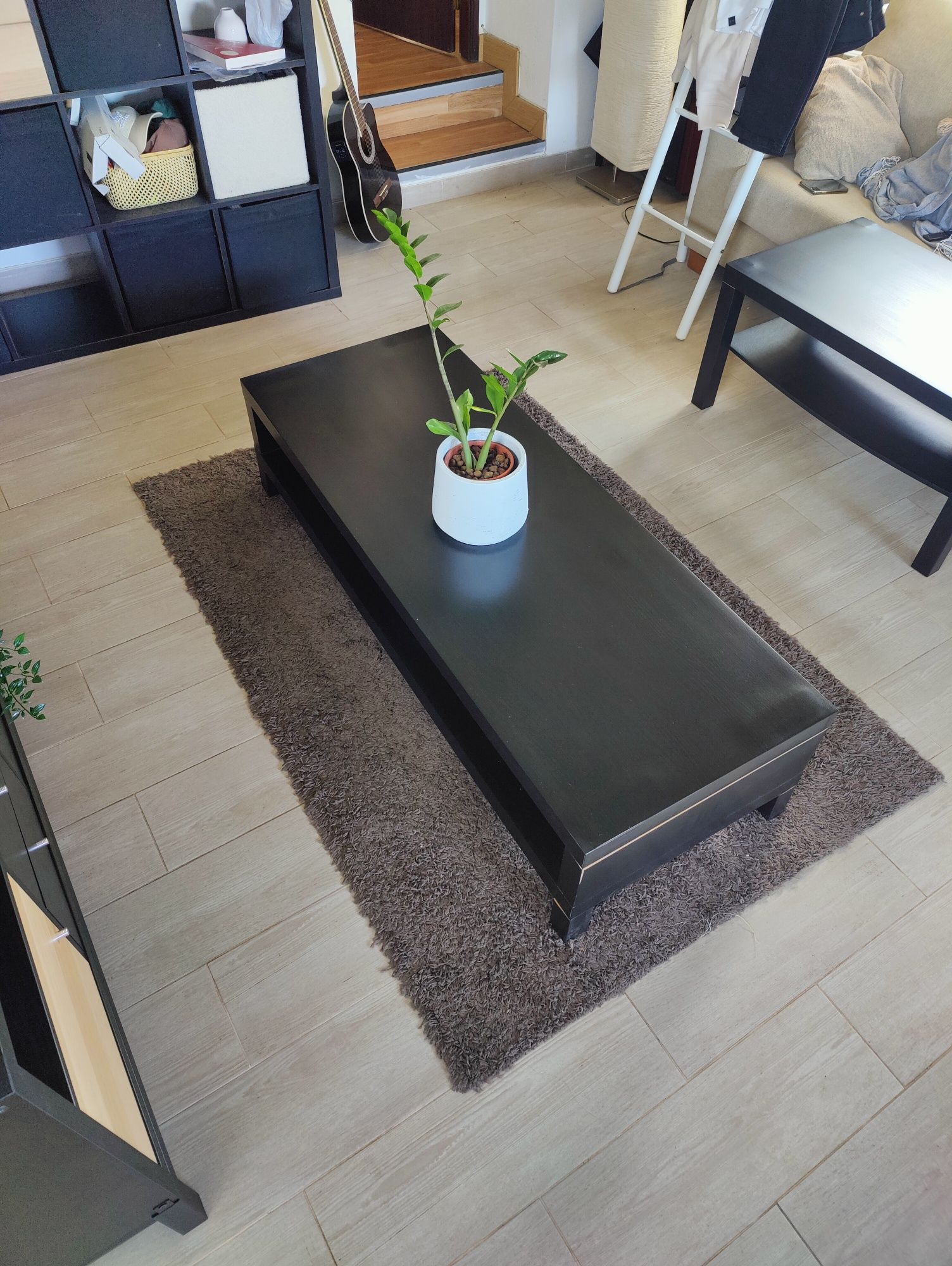 Mesa TV IKEA bom estado