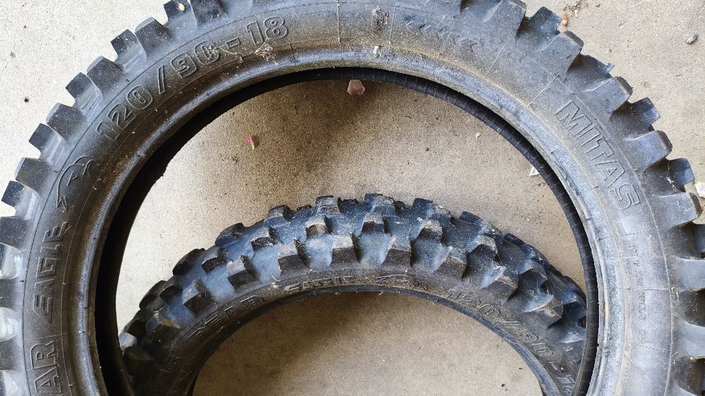 Pneus motocross usados