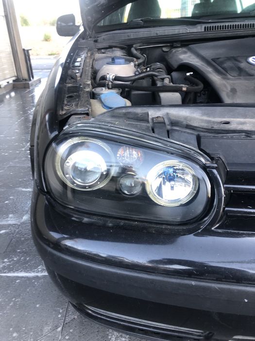 Faróis angel eyes golf 4