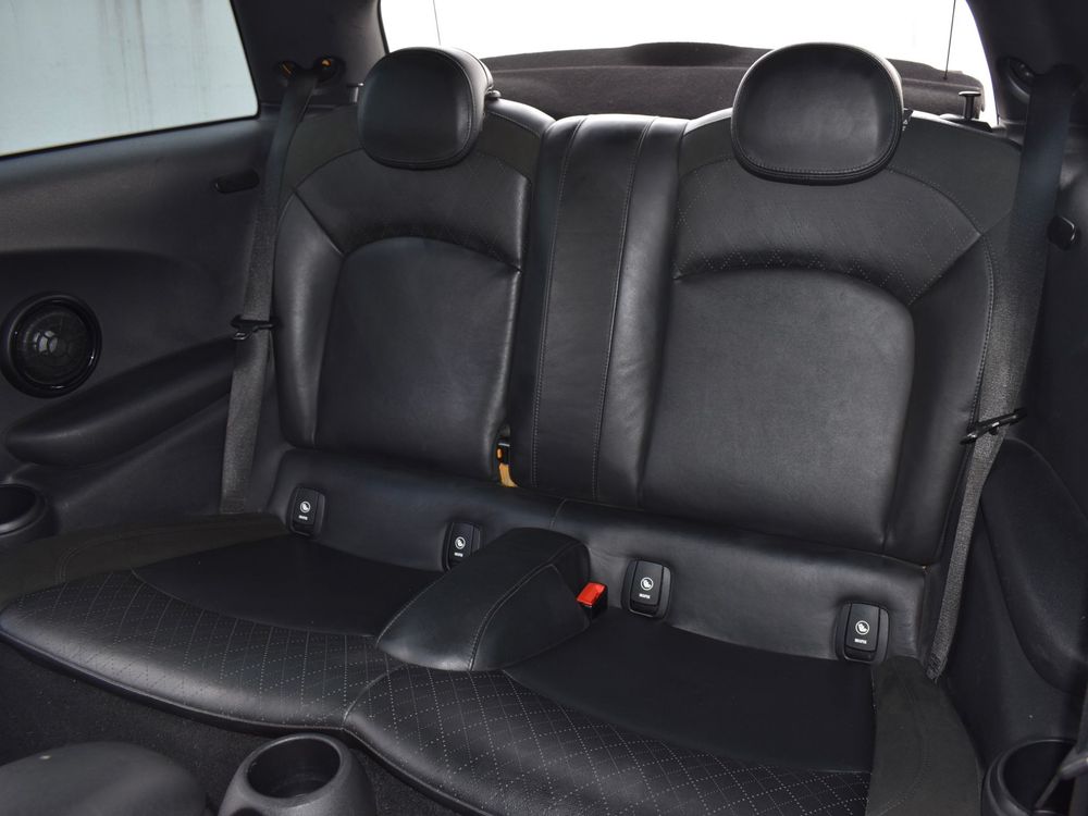 Mini Cooper D F56 NEGOCIÁVEL