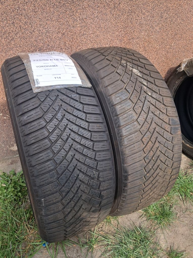 225/50 R18 95V - Yokohama BluEarth Winter - 30/2022 ~7mm- 2 szt - cena