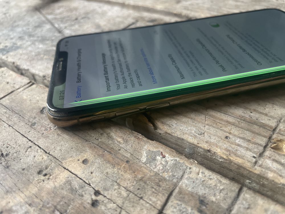 Iphone XS MAX 256gb потертый