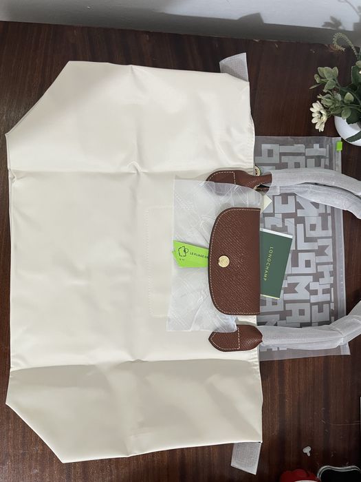 Longchamp le pliage Paper White L