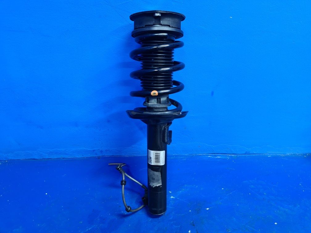 AMORRYZATOR przedni kompletny MAGNETIC RIDE AUDI A3 S3 RS3 8V oem