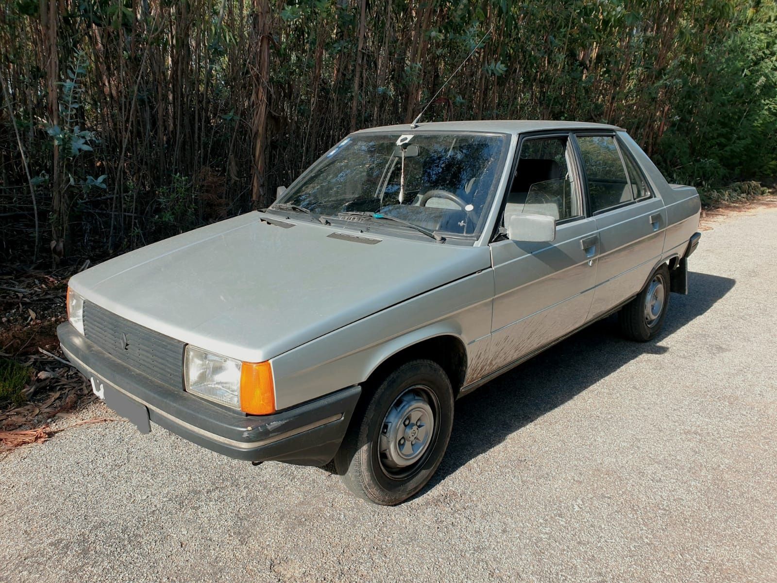Renault 9 GTC Super