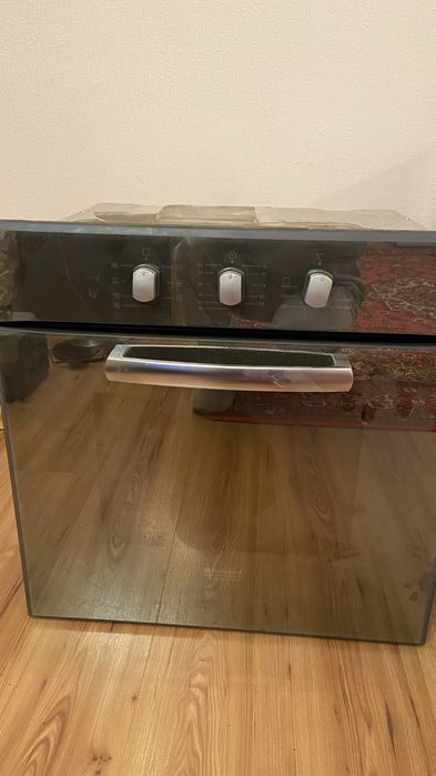 Духовка та варочна поверхня