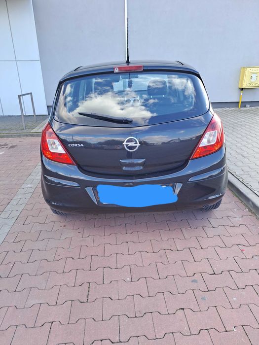 Sprzedam opel corsa d z LPG