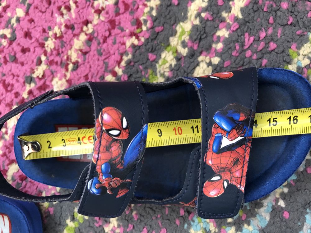 Sandałki HM Spiderman, rozmiar 27, dl wkładki 16,5cm