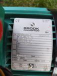 Sprzedam silnik  elektryczny firmy Brook comtron