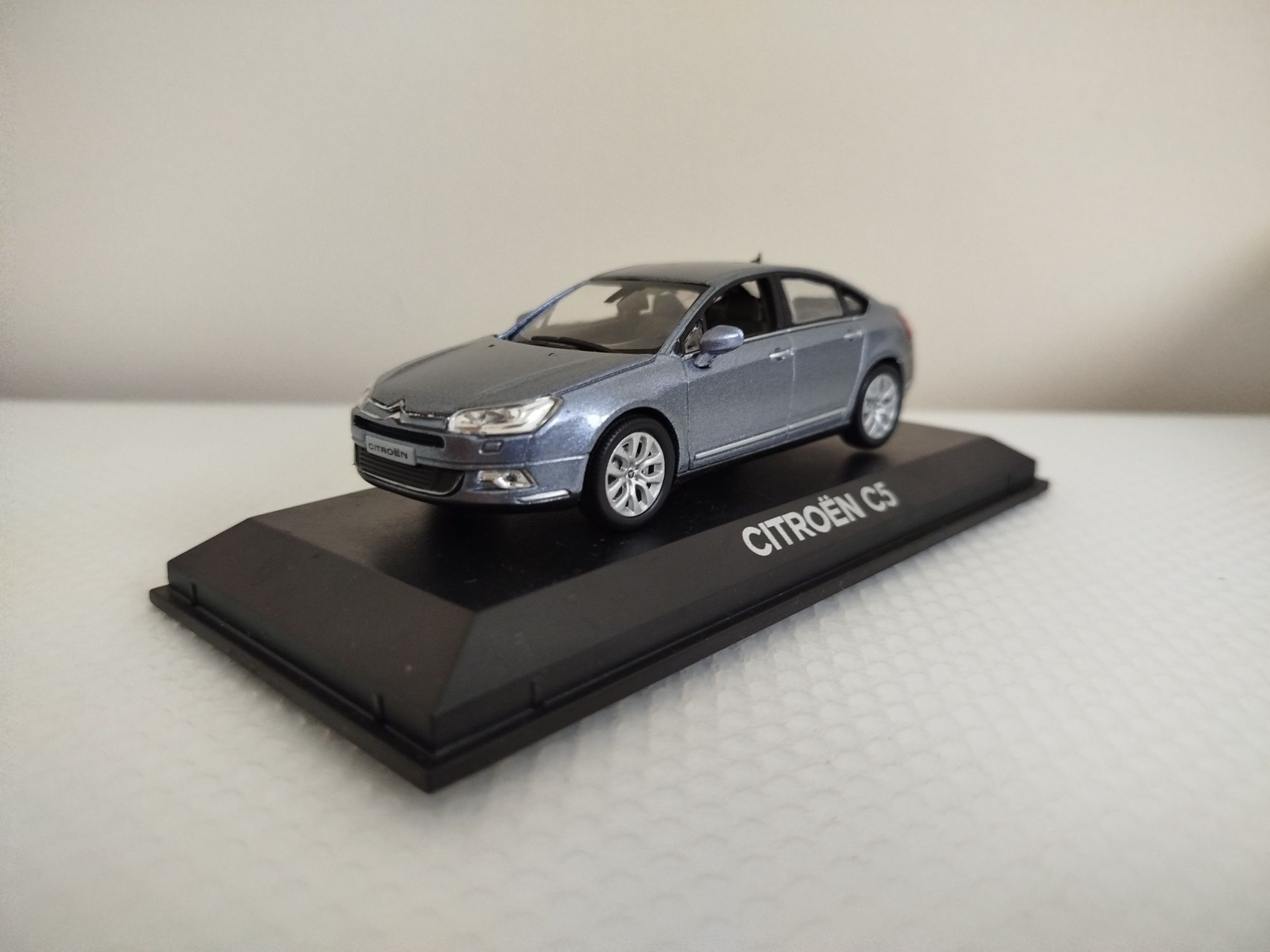 Miniatura Citroen C5 X7 Nova 1/43