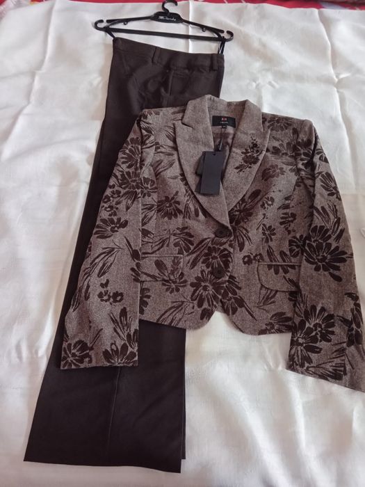 Костюм жіночий брючний (брюки з високою посадкою ) коричневого коліру