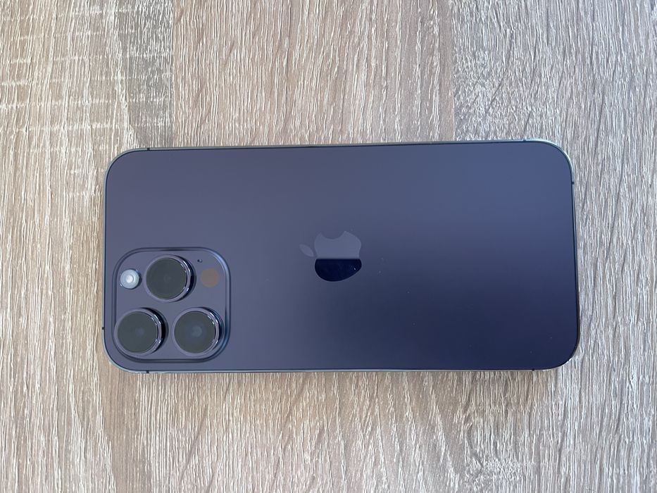 Продам iPhone 14 Pro Max