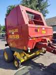 Prasa new holland 658