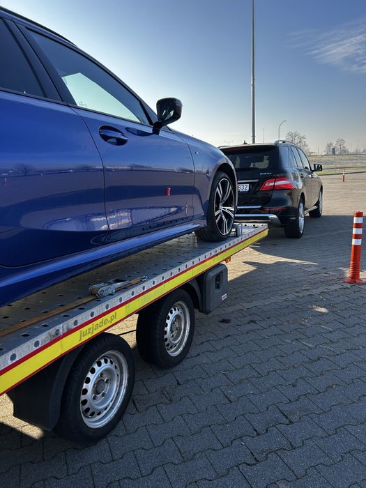 Tanie Holowanie Aut Busów przyczep samochódów motocykli