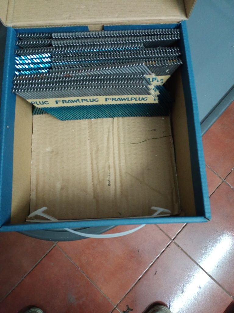Gwoździe do gwoździarki