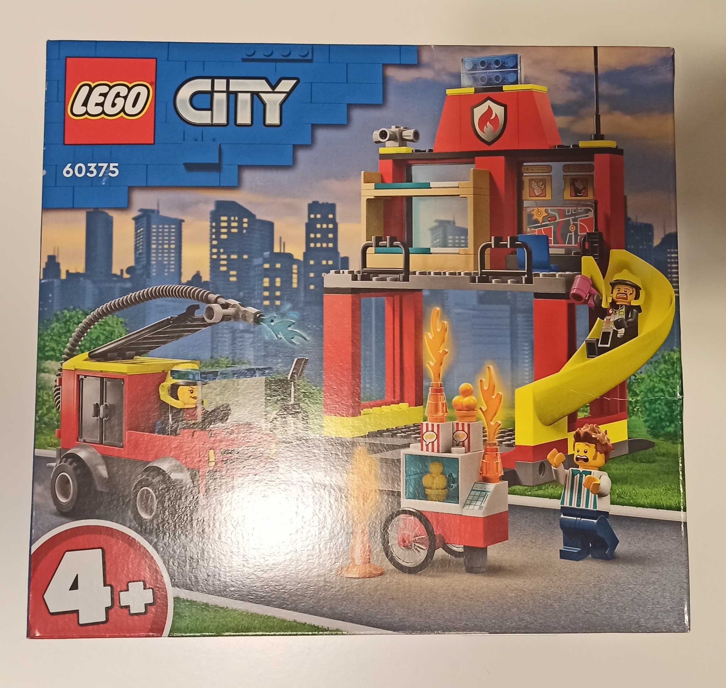 LEGO City 60375 Пожарное депо и пожарная машина 153 детали 4+