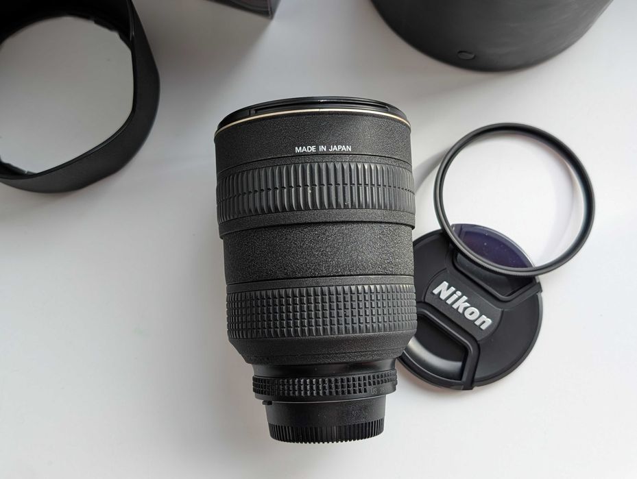 Об'єктив Nikon AF-S Nikkor 28-70mm 2.8